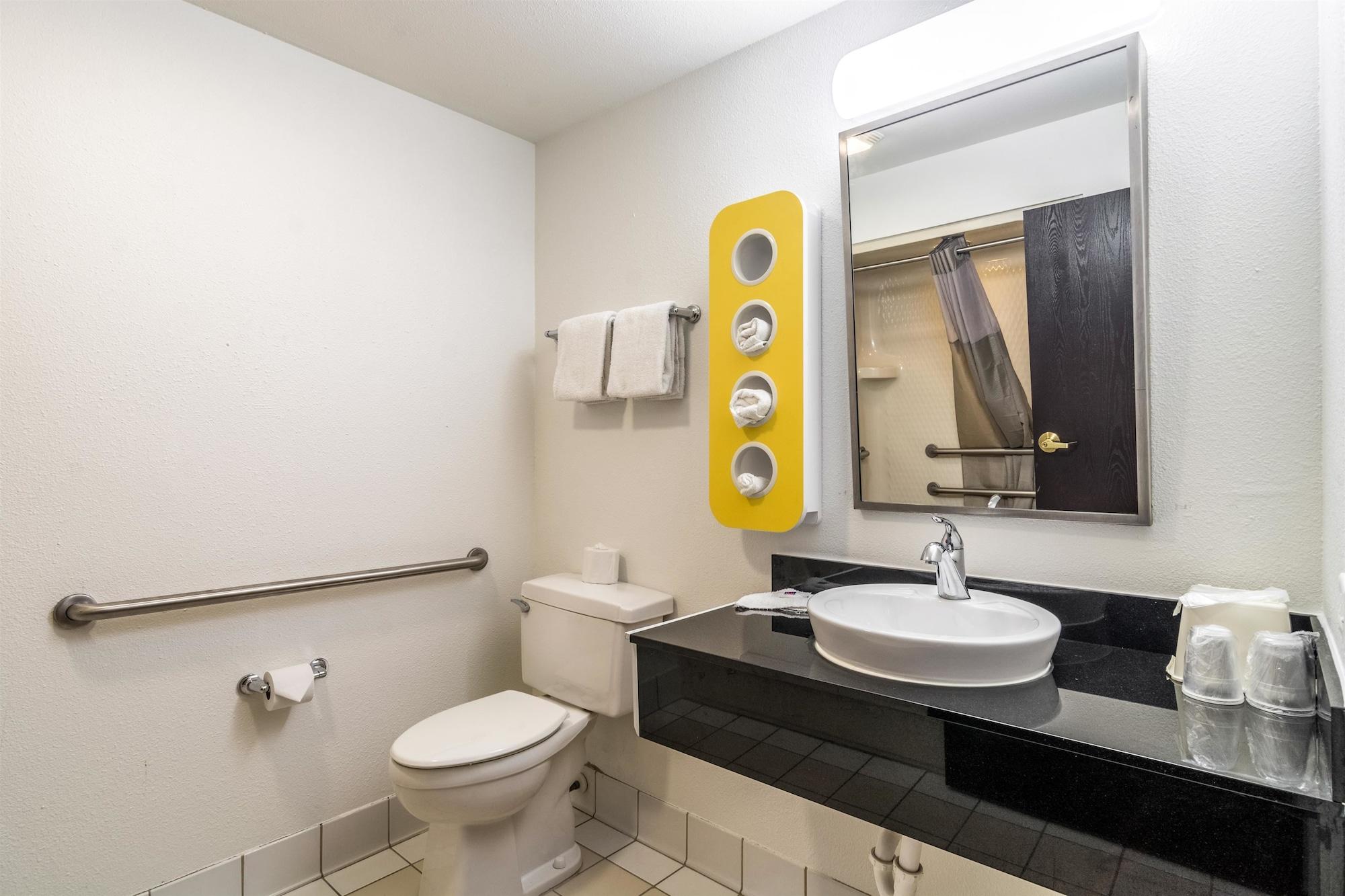 Motel 6-Harvey, Il Eksteriør billede