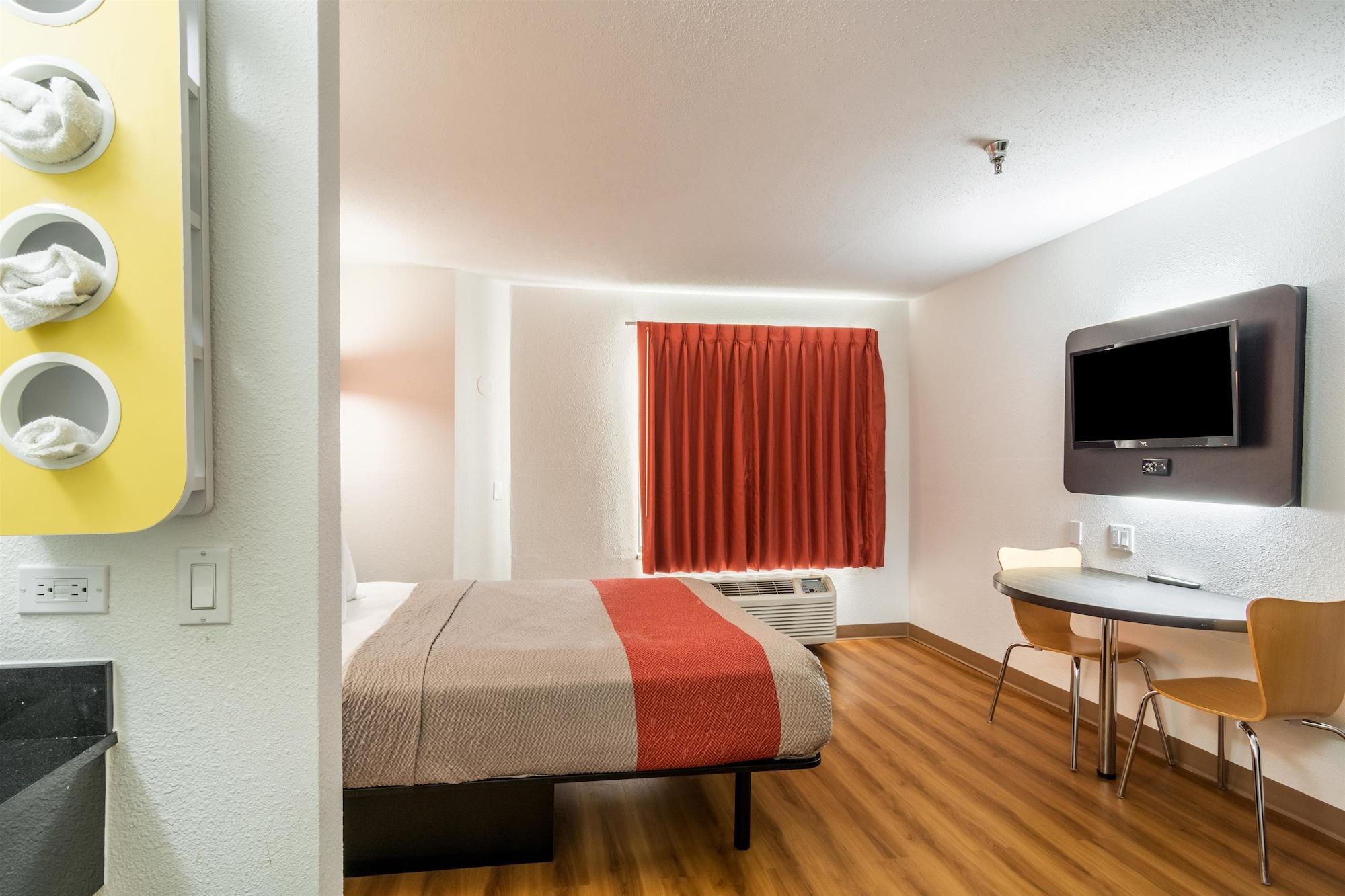 Motel 6-Harvey, Il Eksteriør billede