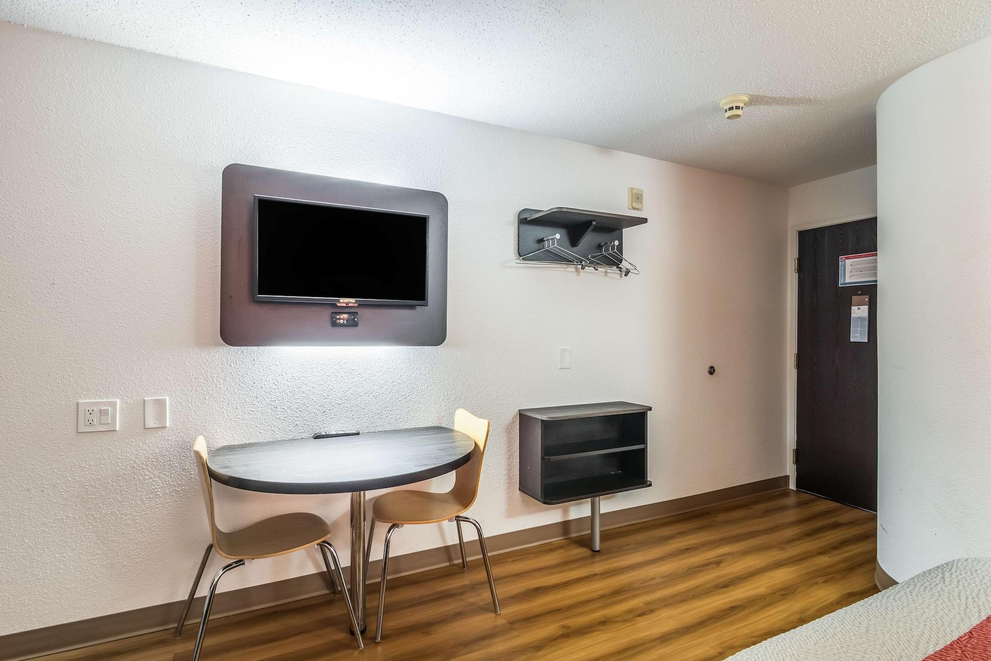 Motel 6-Harvey, Il Eksteriør billede