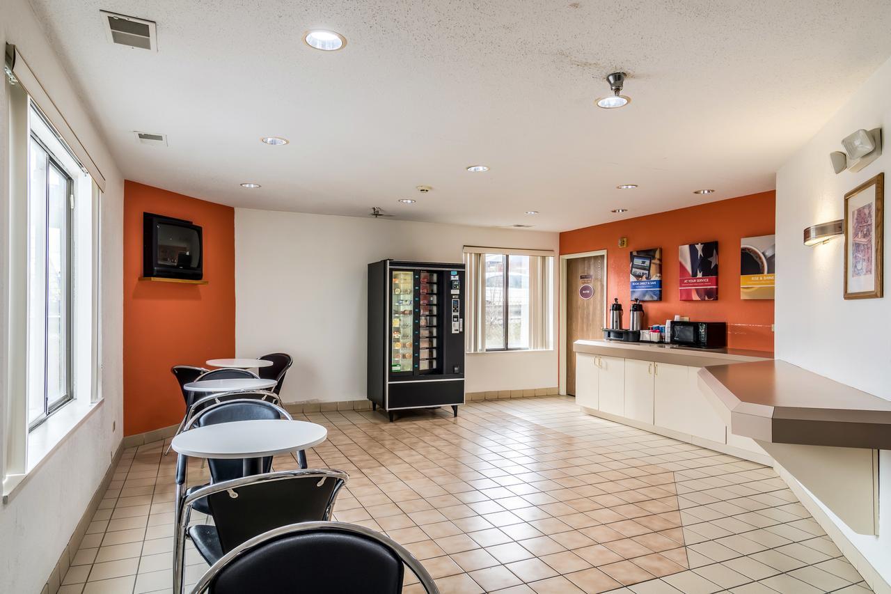 Motel 6-Harvey, Il Eksteriør billede