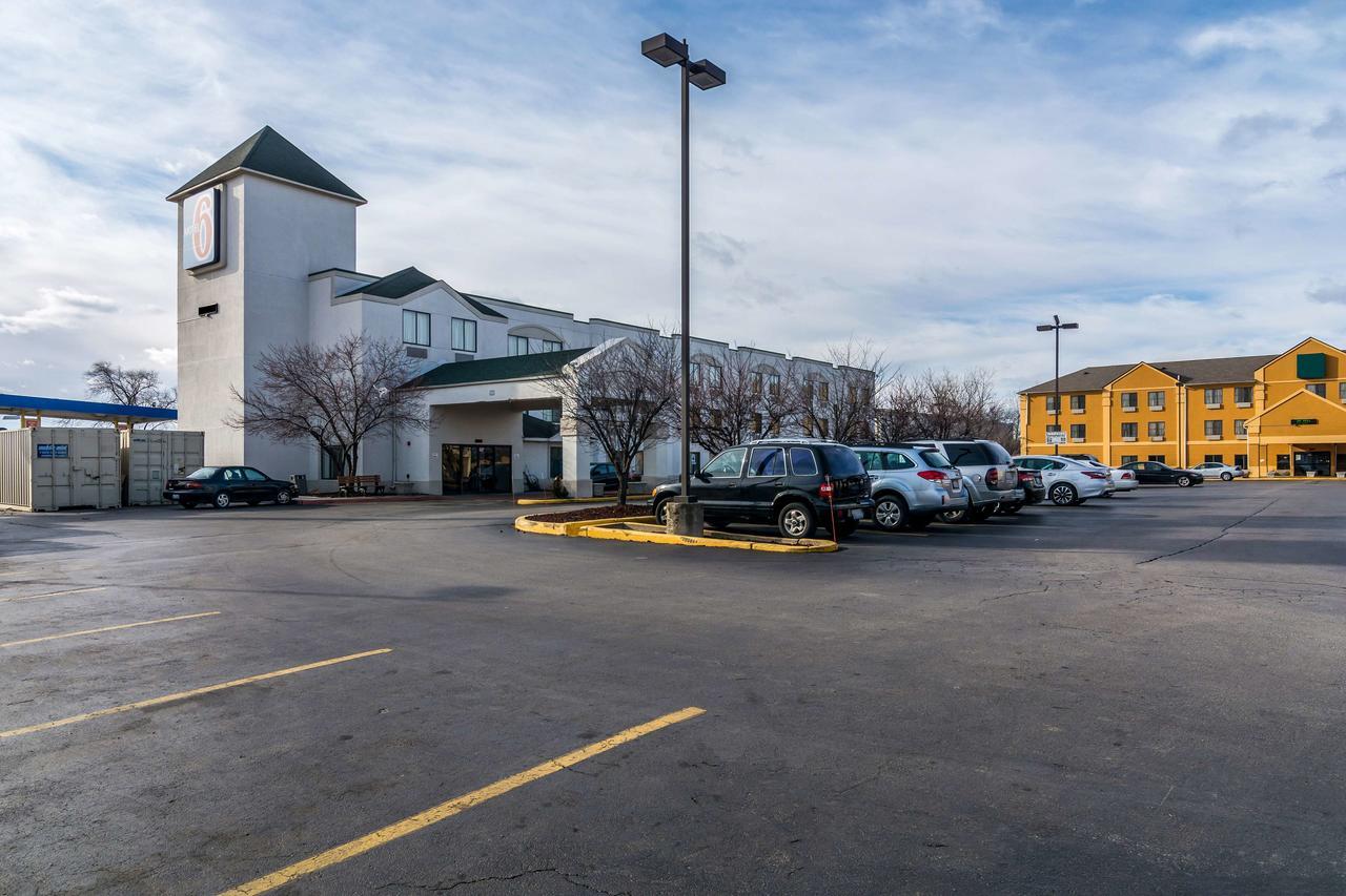Motel 6-Harvey, Il Eksteriør billede