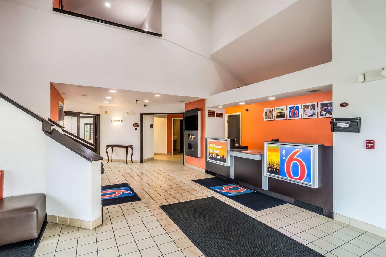 Motel 6-Harvey, Il Eksteriør billede